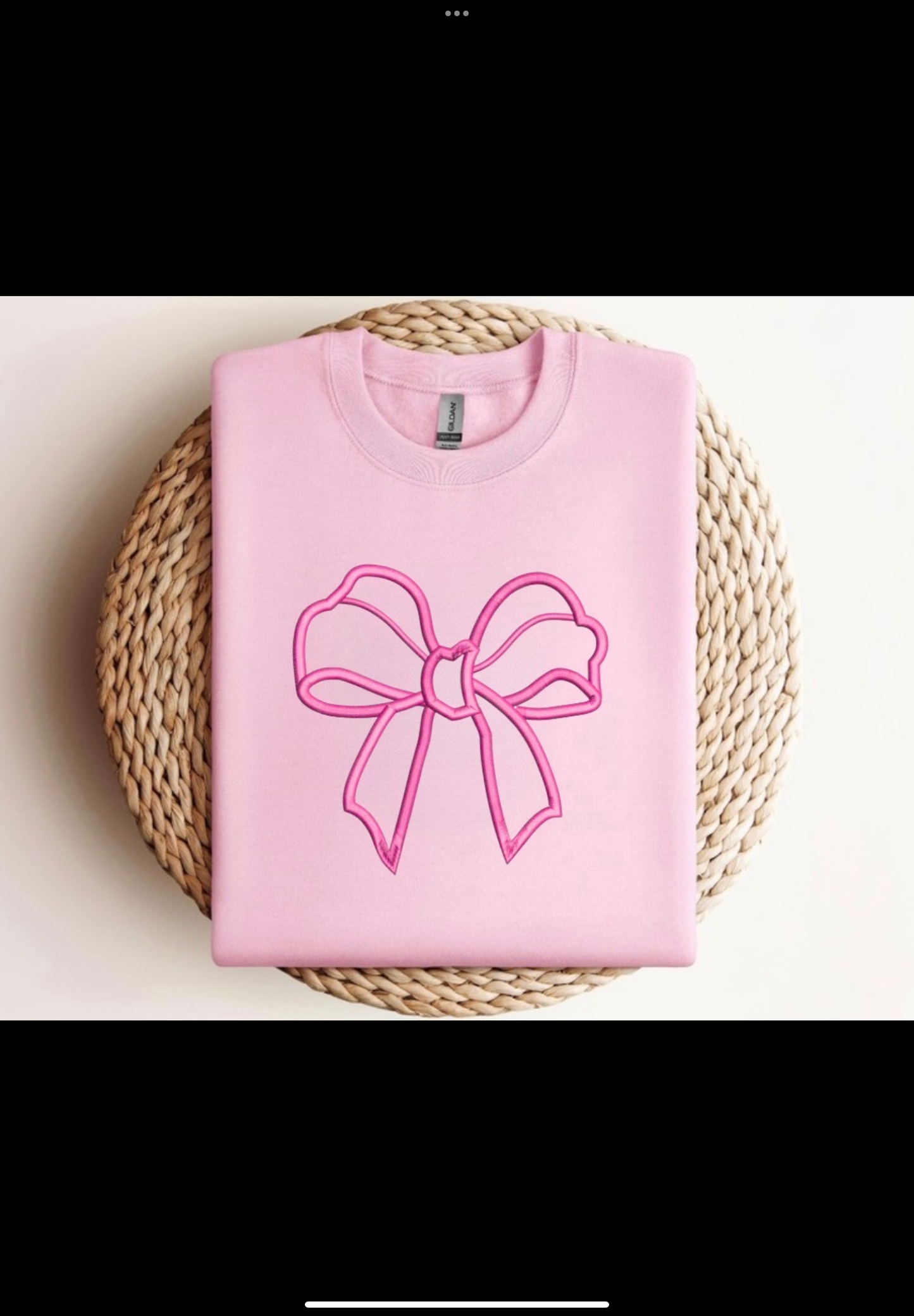 Embroidered￼Crewnecks